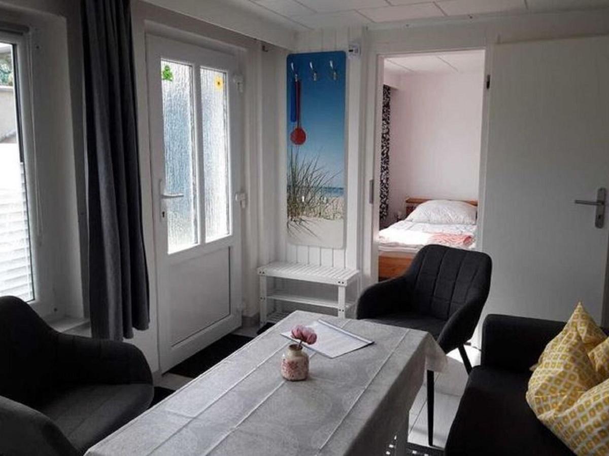 Serene Bungalow In Neubukow With Garden Buitenkant foto