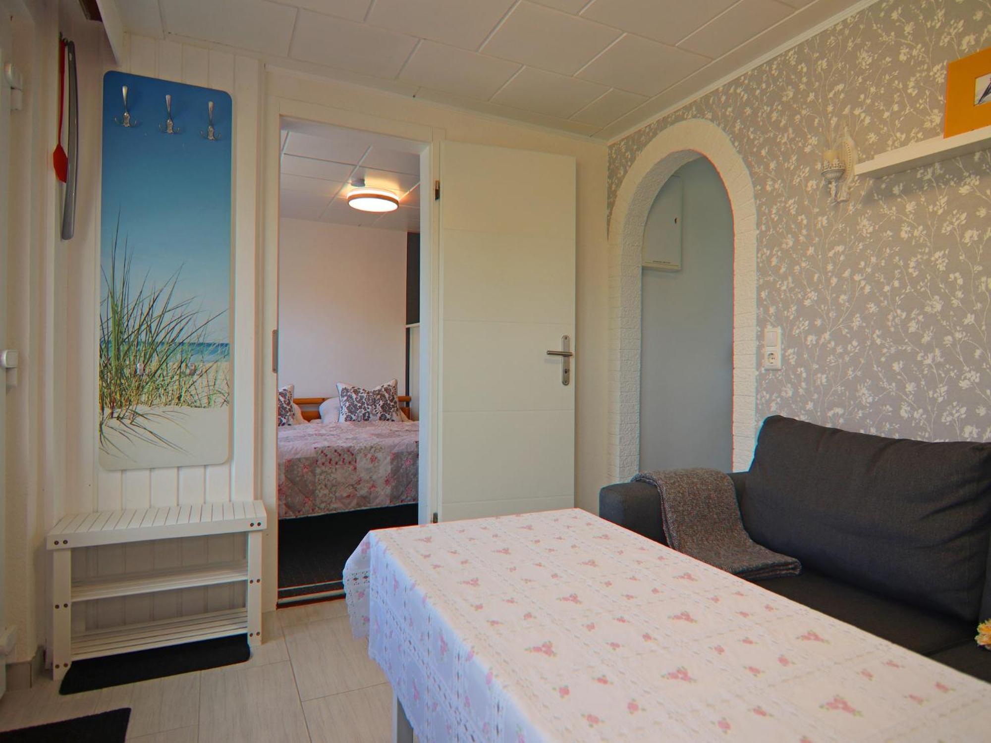 Serene Bungalow In Neubukow With Garden Buitenkant foto